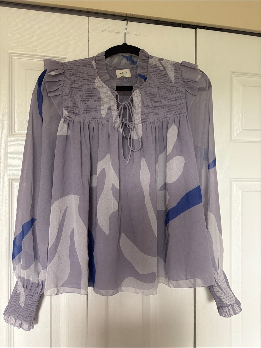 Aritzia Wilfred Castillo Blouse Lavender Blue Size S